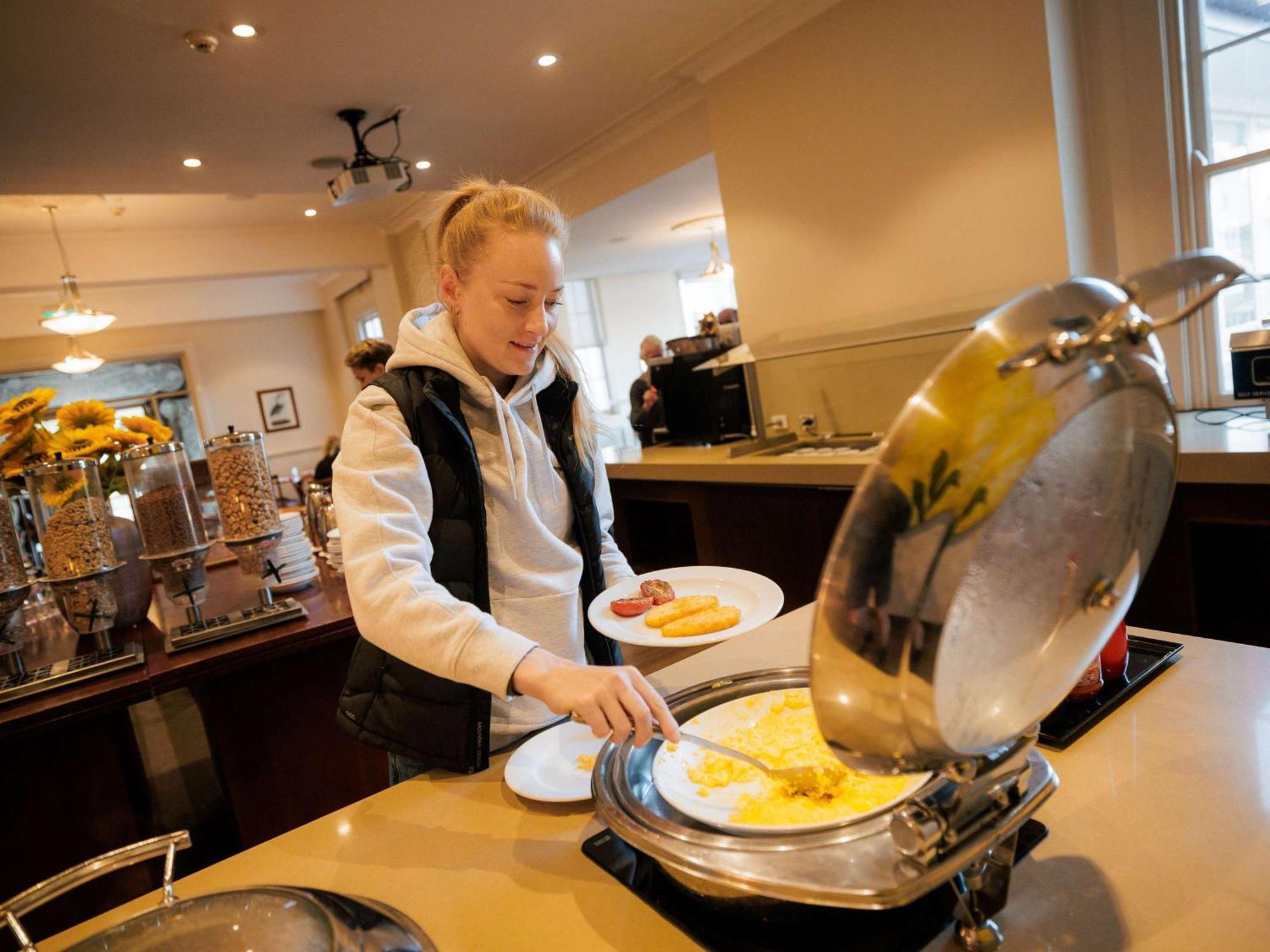 Mercure Canberra